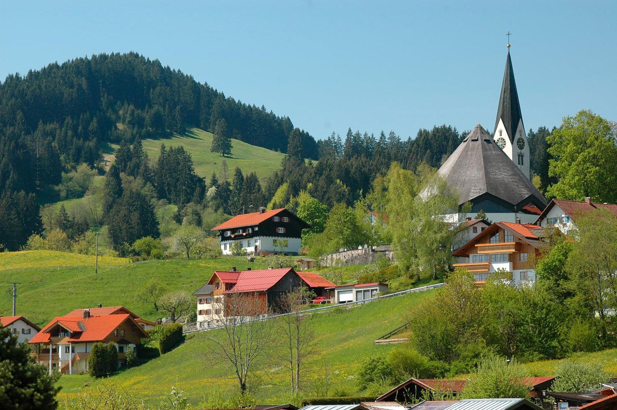 Panoramahotel Kuehbergalp Gunzesried Exterior photo